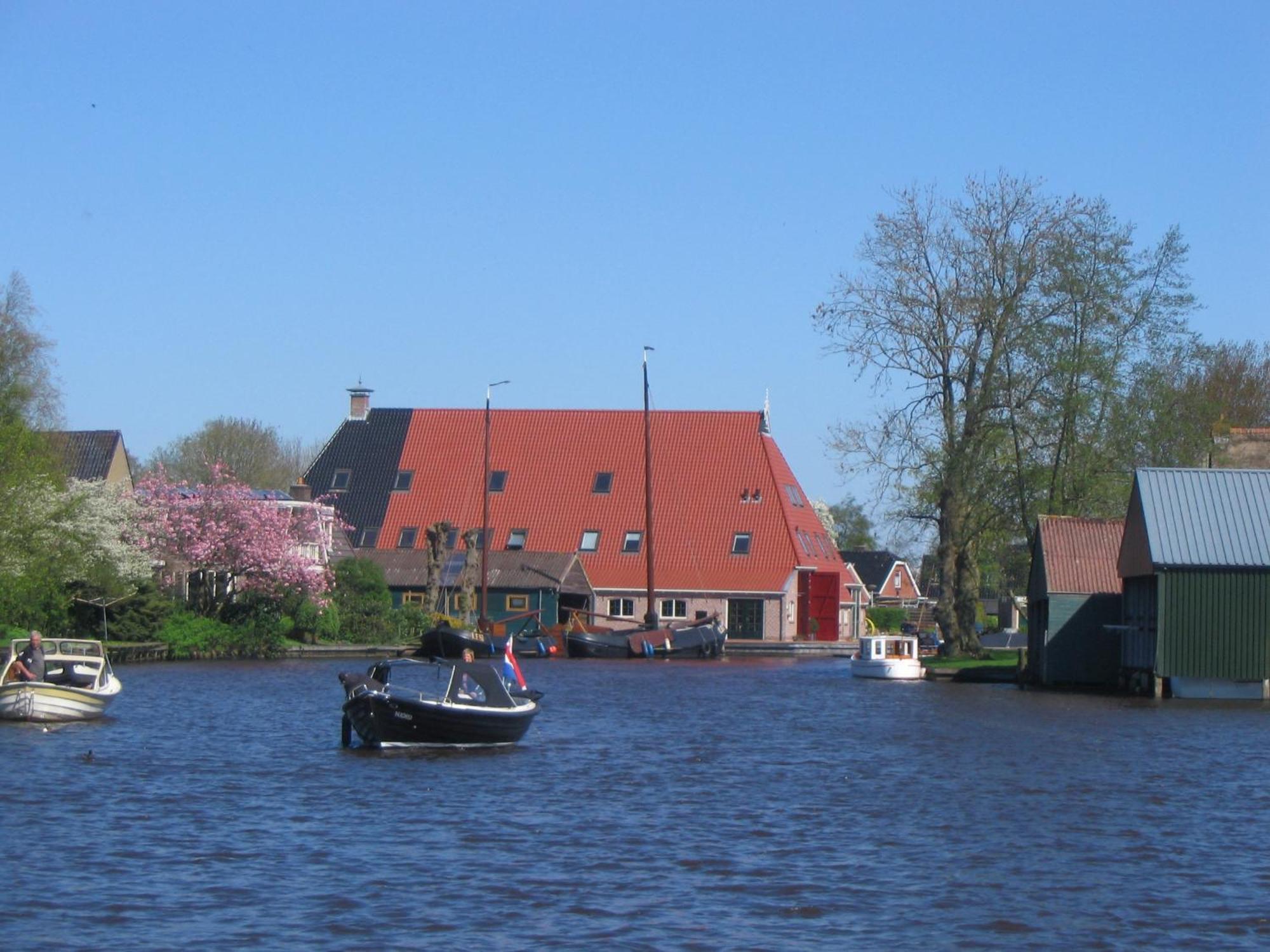 Wartena Hoeve - Vega B&B Luaran gambar