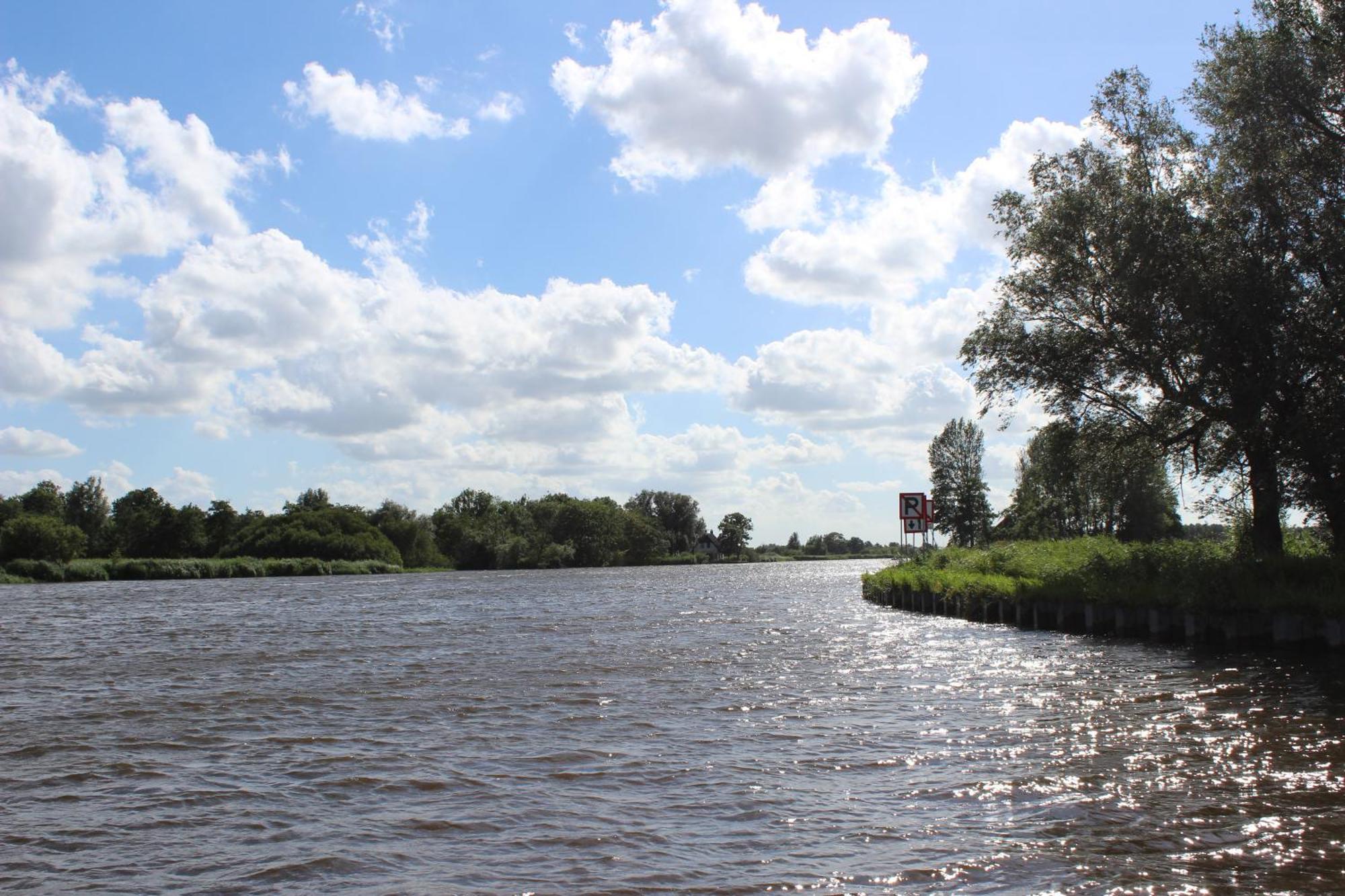 Wartena Hoeve - Vega B&B Luaran gambar